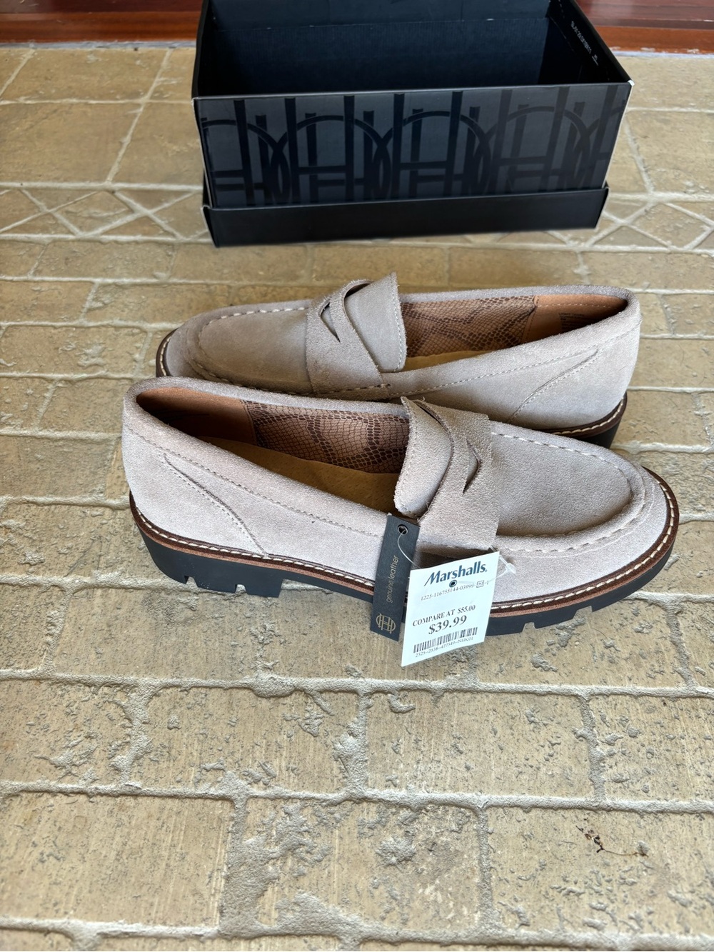 House of Harlow Gunner light taupe leather slip on. NWT stored in box